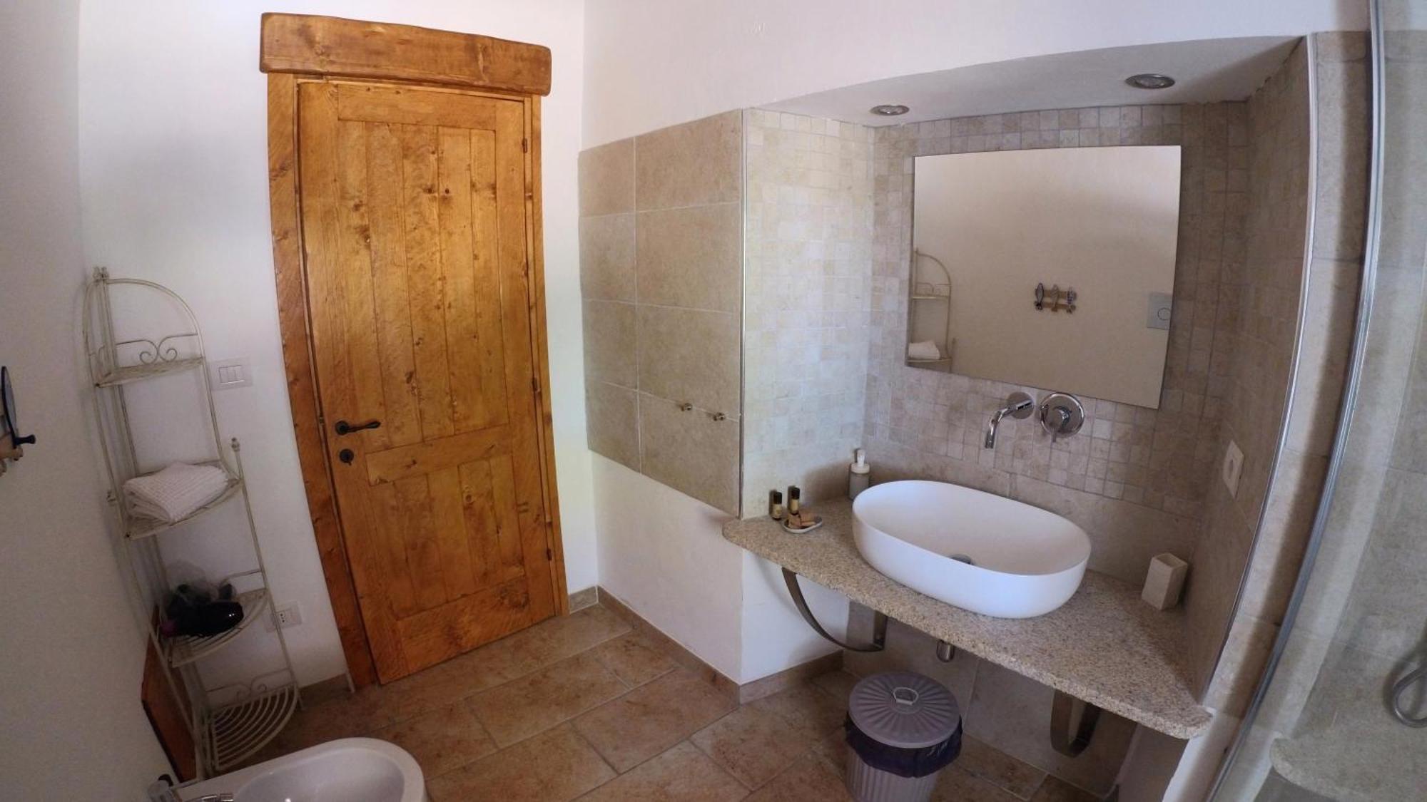 Monti Russu Natural Guest House Aglientu Eksteriør billede